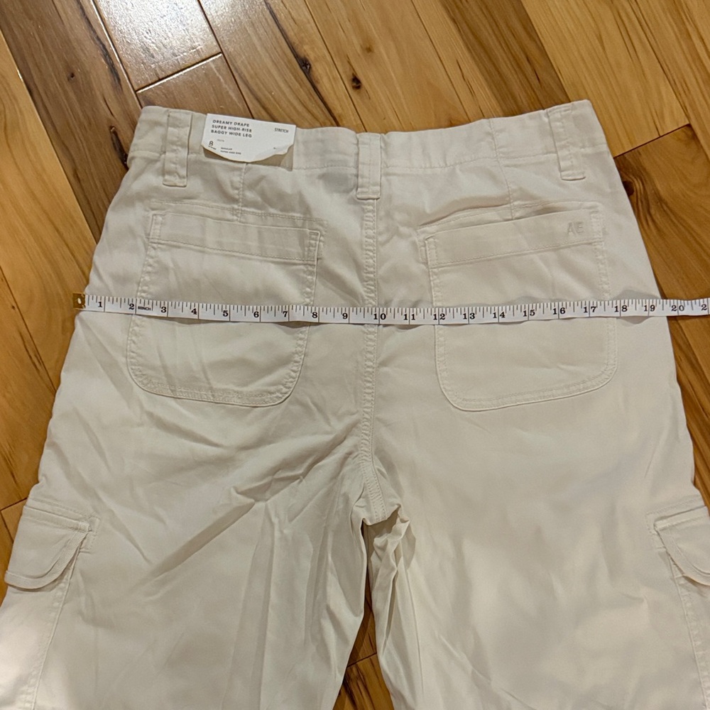 NWT  Cargo Super High Rise Baggy Wide Leg Pants American Eagle Outfitters - Picture 3 of 7